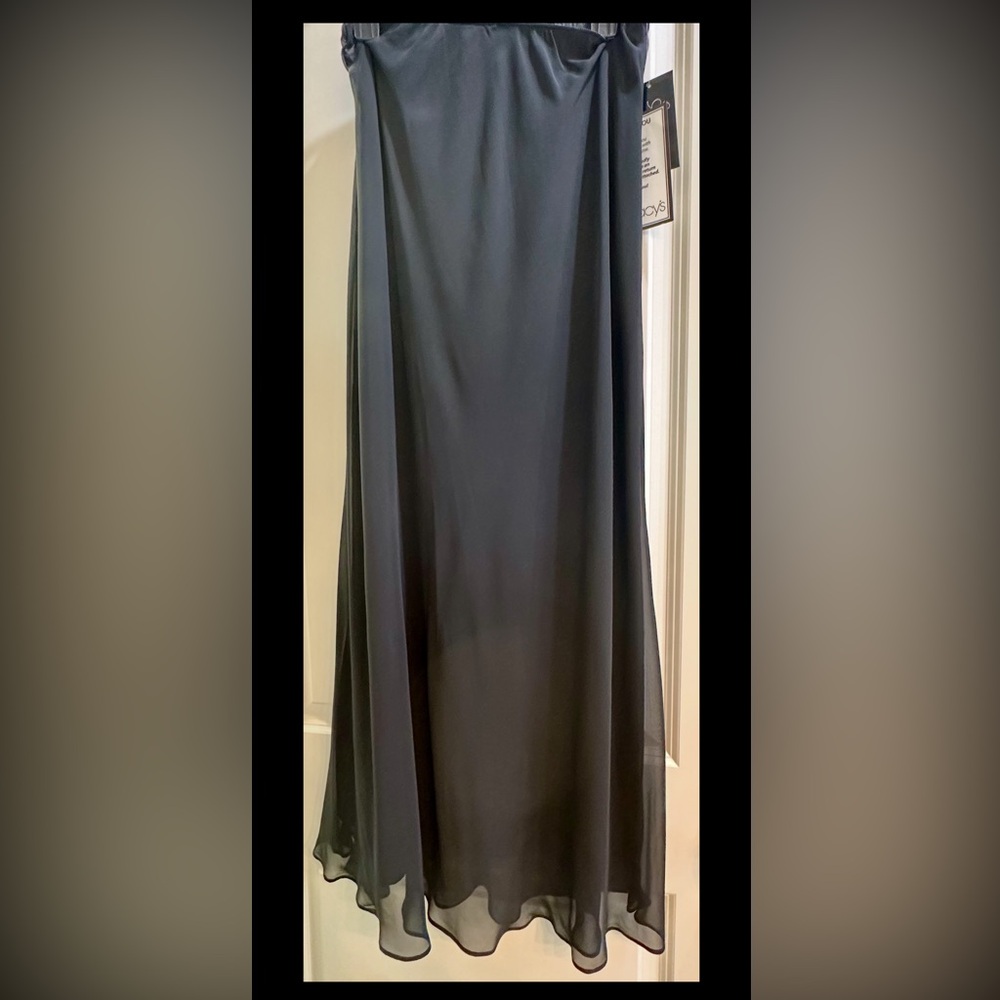 Alex Evenings size M long straight black chiffon skirt NWT